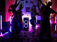 Продукты JBL PartyLight предлагают световые эффекты, синхронизированные с музыкой. (Источник изображения: JBL)