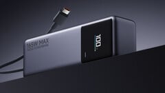 Xiaomi 165W power bank имеет отдельный порт USB-C рядом со встроенным кабелем (Источник изображения: Xiaomi)