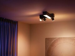 Компания Philips Hue выпустила новую версию потолочного светильника Centris. (Источник изображения: Philips Hue)