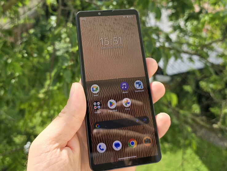 Тестирование смартфона Sony Xperia 10 VI