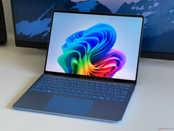 Обзор: Microsoft Surface Laptop 7 13.8 Copilot+. Образец предоставлен компанией Microsoft