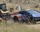 В отличие от Ford F-150 Tremor, Tesla Cybertruck не перегрелся, когда буксировал 10 500 фунтов в гору (Источник изображения: The Fast Lane Truck)