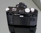 По слухам, модель M11 от Leica будет выпущена ограниченным тиражом с серебряными кнопками (Источник изображения: LeicaRumors)