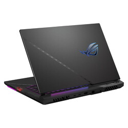 Asus ROG Strix Scar 15 G533zm любезно предоставлен компанией Cyberport