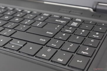 Клавиши Numpad более пористые, чем основные клавиши QWERTY