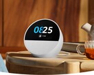 Amazon вновь выпускает Echo Spot, но с меньшим дисплеем. (Источник изображения: Amazon)