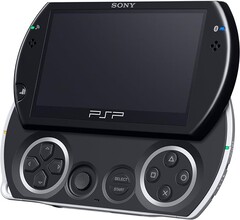 У PSP Go был уникальный выдвижной контроллер, и, возможно, скоро подобная система будет доступна и для Вашего iPhone (Источник изображения: Amazon)