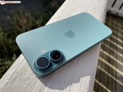 iPhone 16 занимает 3-е место в премиум-сегменте и 20-е место в глобальном сегменте в рейтинге камер смартфонов DxOMark (Источник изображения: Notebookcheck)