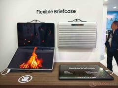 Flexible Briefcase - это последний пример складного дисплея Samsung Display с большим форм-фактором. (Источник изображения: Notebookcheck)