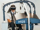 Loft Dynamics H125 стал первым в истории VR-симулятором полета, получившим квалификацию FAA для использования в обучении и сертификации пилотов вертолетов. (Источник изображения: Loft Dynamics)