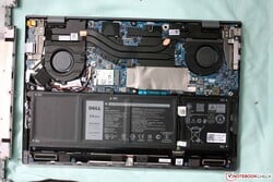 Inspiron 13 5310 в разобранном виде