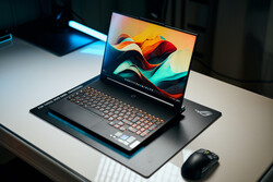 Lenovo Legion 9 16IRX9 (2024)