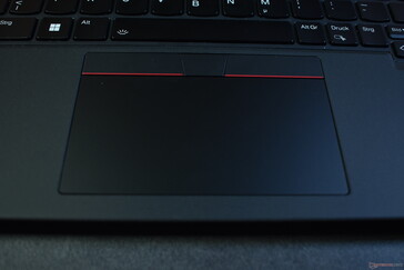 Lenovo ThinkPad P14s Gen 4 Intel: Тачпад