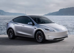 Tesla Model Y. Компания надеется переломить ситуацию с падением продаж в США с помощью обновленного электрического внедорожника (Источник изображения: Tesla Hubs)