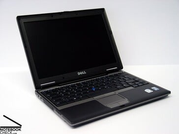 Конец 2000-х: Ноутбук Dell Latitude (источник изображения: J. Simon Leitner/Notebookcheck.com)