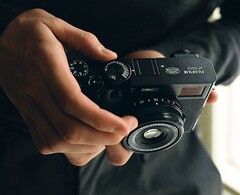 Производство Fujifilm X100 VI будет увеличено, чтобы окончательно удовлетворить высокий спрос. (Источник изображения: Fujifilm)