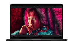 Линейка MacBook Pro перейдет на OLED-дисплеи не раньше 2026 года. (Источник изображения: Apple)