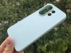 Vivo X200 FE (Изображение: Marcus Herbrich)