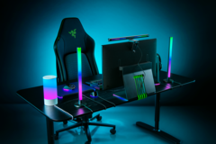 Razer&#039;s Aether Standing Light Bars работают через один кабель питания USB-C. (Источник изображения: Razer)