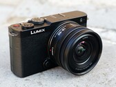 Компания Panasonic объявила о выпуске более компактного комплектного зума для Lumix S9. (Источник изображения: Panasonic)