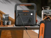 Jackery представляет электростанцию Explorer 1000 v2, использующую аккумуляторы LFP и зарядку, управляемую искусственным интеллектом. (Источник изображения: Jackery)