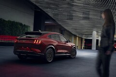 Автомобиль Ford Mustang Mach-E GT 2024 года выпуска вмещает пять пассажиров. (Источник изображения: Ford)