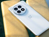 В OnePlus 13 теперь есть режим "макросъемка крупным планом" (Источник изображения: OnePlus)