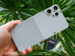 CMF Phone 2 Pro (Изображение: Daniel Schmidt)