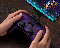 8BitDo теперь продает полупрозрачную фиолетовую версию Pro 2 с джойстиками с эффектом Холла. (Источник изображения: 8BitDo)