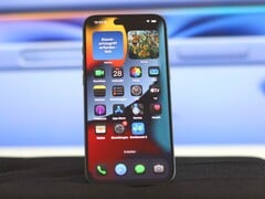 Как включить вспышку при звонках и уведомлениях на iPhone | GSTORE - Новости