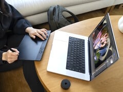 Wacom выпускает обновленные перьевые планшеты Intuos Pro трех размеров для творческих работников. (Источник изображения: Wacom)