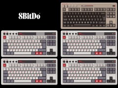 европейская раскладка механической клавиатуры 8BitDo Retro (Источник изображения: Game Outlet Europe)