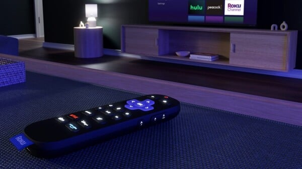 Пульт Roku Voice Remote Pro (2-е издание) оснащен кнопками с подсветкой. (Источник изображения: Roku)