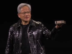 Nvidia выводит модели ИИ с 200 миллиардами параметров на рабочий стол с помощью Project DIGITS. (Источник изображения: Nvidia на YouTube)