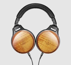 Audio-Technica выпускает деревянные наушники ATH-WB LTD ограниченной серией, всего 300 экземпляров по всему миру. (Источник: A-T)