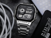 Casio AE-1200WHD-1AV, которые всего на $13 дороже базовой модели AE-1200WH-1A благодаря металлическим элементам. (Источник изображения: MTR Watches)