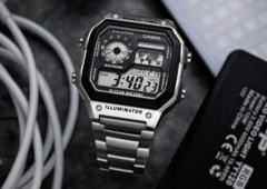 Casio AE-1200WHD-1AV, которые всего на $13 дороже базовой модели AE-1200WH-1A благодаря металлическим элементам. (Источник изображения: MTR Watches)