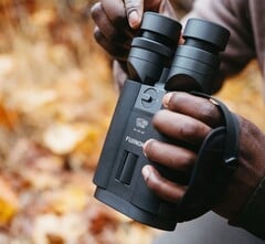 Теперь Fujifilm предлагает пару биноклей с 20-кратным увеличением и стабилизацией изображения. (Источник изображения: Fujifilm)