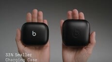 Корпус Powerbeats Pro 2 теперь меньше, чем у его предшественника. (Источник изображения: Beats by Dre)