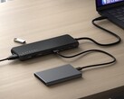 Адаптер Satechi 13-in-1 USB-C Triple Display Multiport Adapter недавно появился в магазинах. (Источник изображения: Satechi)