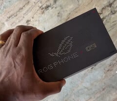 ROG Phone 9, вероятно, будет доступен для заказа до конца года. (Источник изображения: GadgetsBoy)