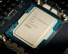 Вчера компания Intel представила флагманский процессор Core Ultra 285K, а также другие процессоры Arrow Lake-S.