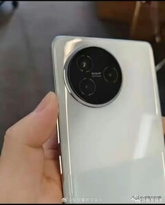 Предполагаемый Redmi K80. (Источник изображения: Weibo)