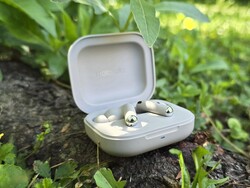 Обзор Motorola Moto Buds+. Тестовый образец предоставлен компанией Motorola