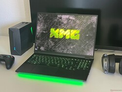 XMG Neo 16 (E25)