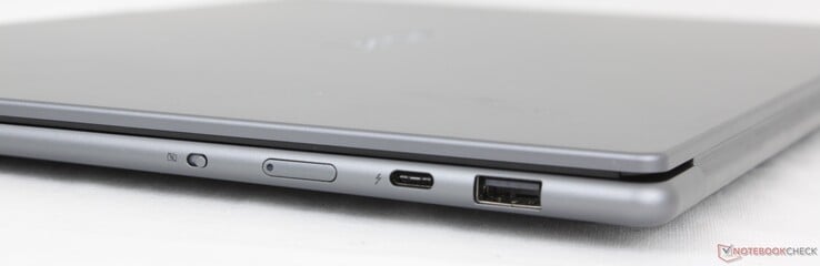 Справа: Переключатель камеры, кнопка питания, USB-C 4.0 Thunderbolt 4 w/ Power Delivery 3.1 + DisplayPort 2.1, USB-A 3.2 Gen. 1 (5 Гбит/с)