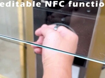 Функция NFC подходит не только для совершения платежей.