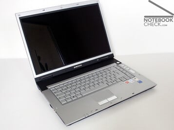 Ноутбук Samsung 2000-х годов (источник изображения: J. Simon Leitner/Notebookcheck.com)