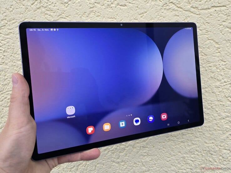 Обзор ноутбука Samsung Galaxy Tab S10 Plus (источник изображения: Marcus Herbrich)