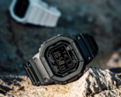 Черные Casio G-Shock GW-5000HS-1ER (спереди) и белые GW-5000HS-7ER. (Источник изображения: Casio)